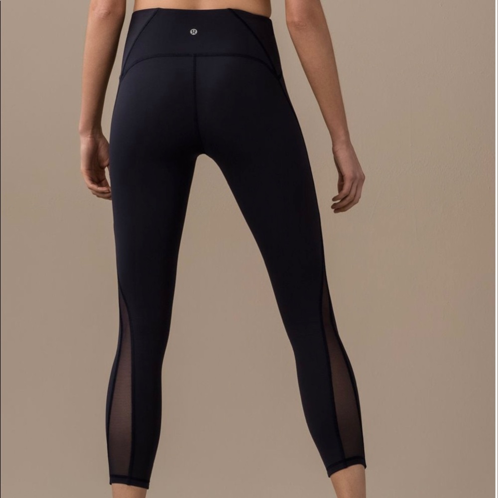 Lululemon Train Times 7/8 Pant *25" - Midnight Navy